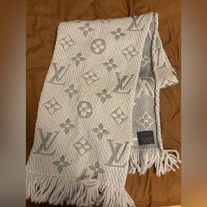 Louis Vuitton LV Monogram scarf